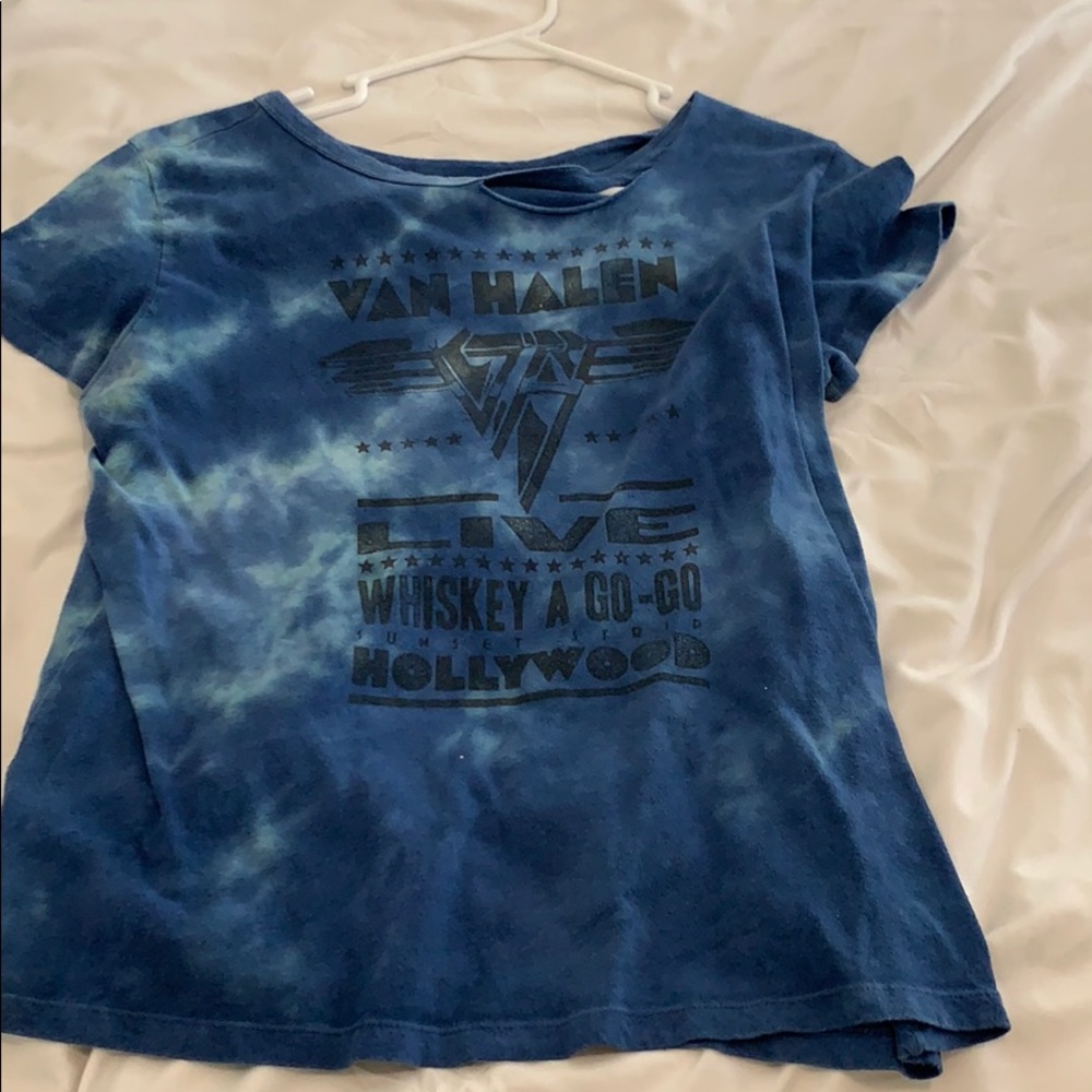T shirt